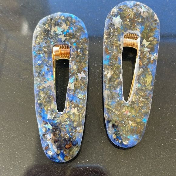 #1 Pressed Flower Hair Clip Set of 2 - Picture 8 of 9